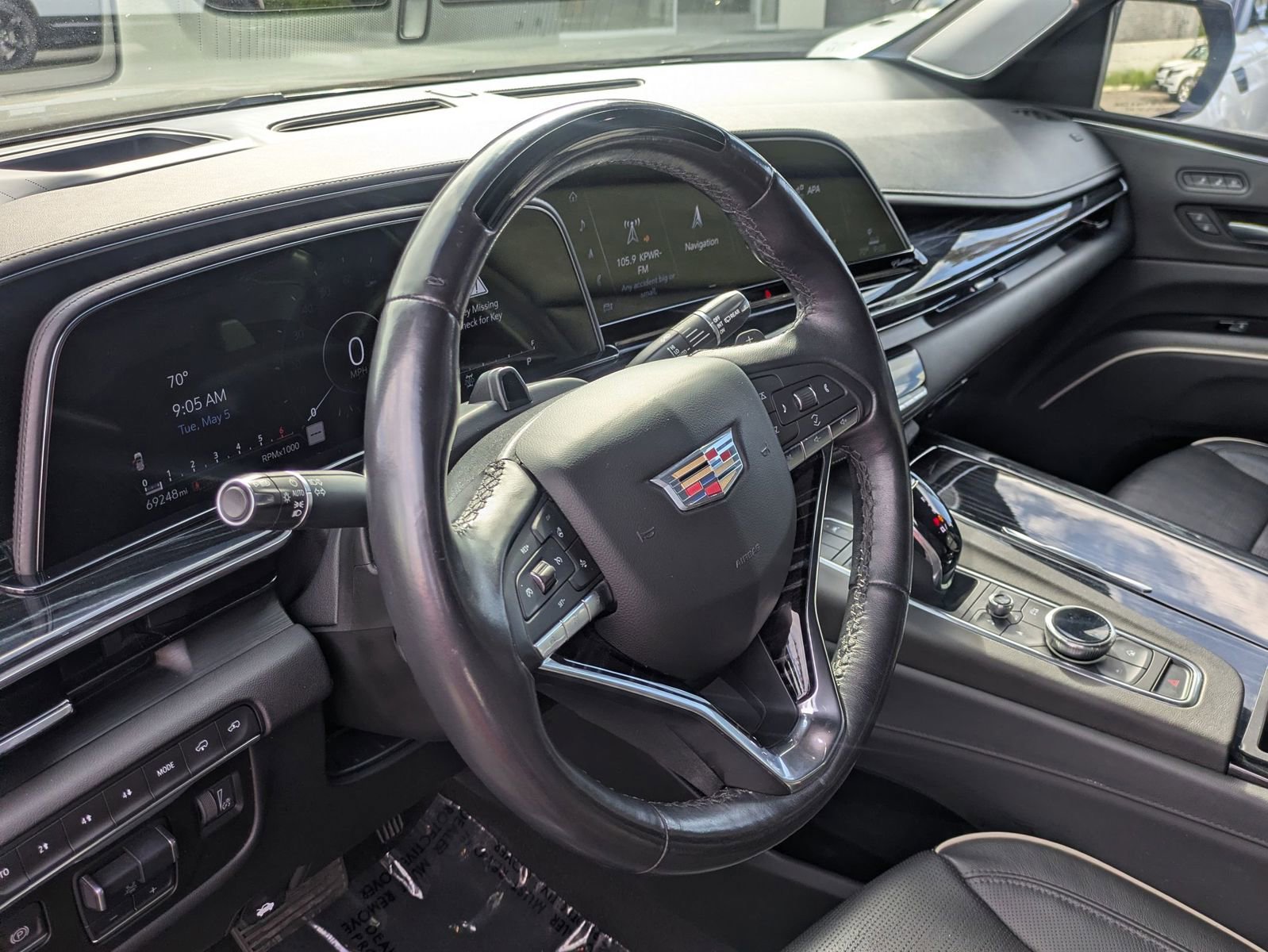 Used 2021 Cadillac Escalade ESV Sport w/ Driver Assist Tech Package AWD/4WD image 16