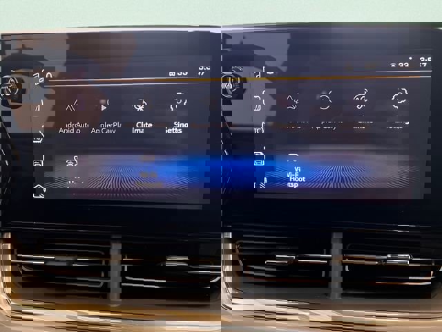 Used 2025 Chevrolet Trax LT image 22