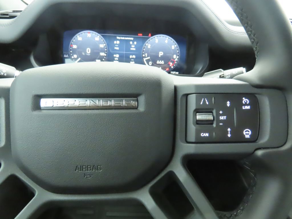 New 2026 Land Rover Defender 110 X-Dynamic SE AWD/4WD image 12
