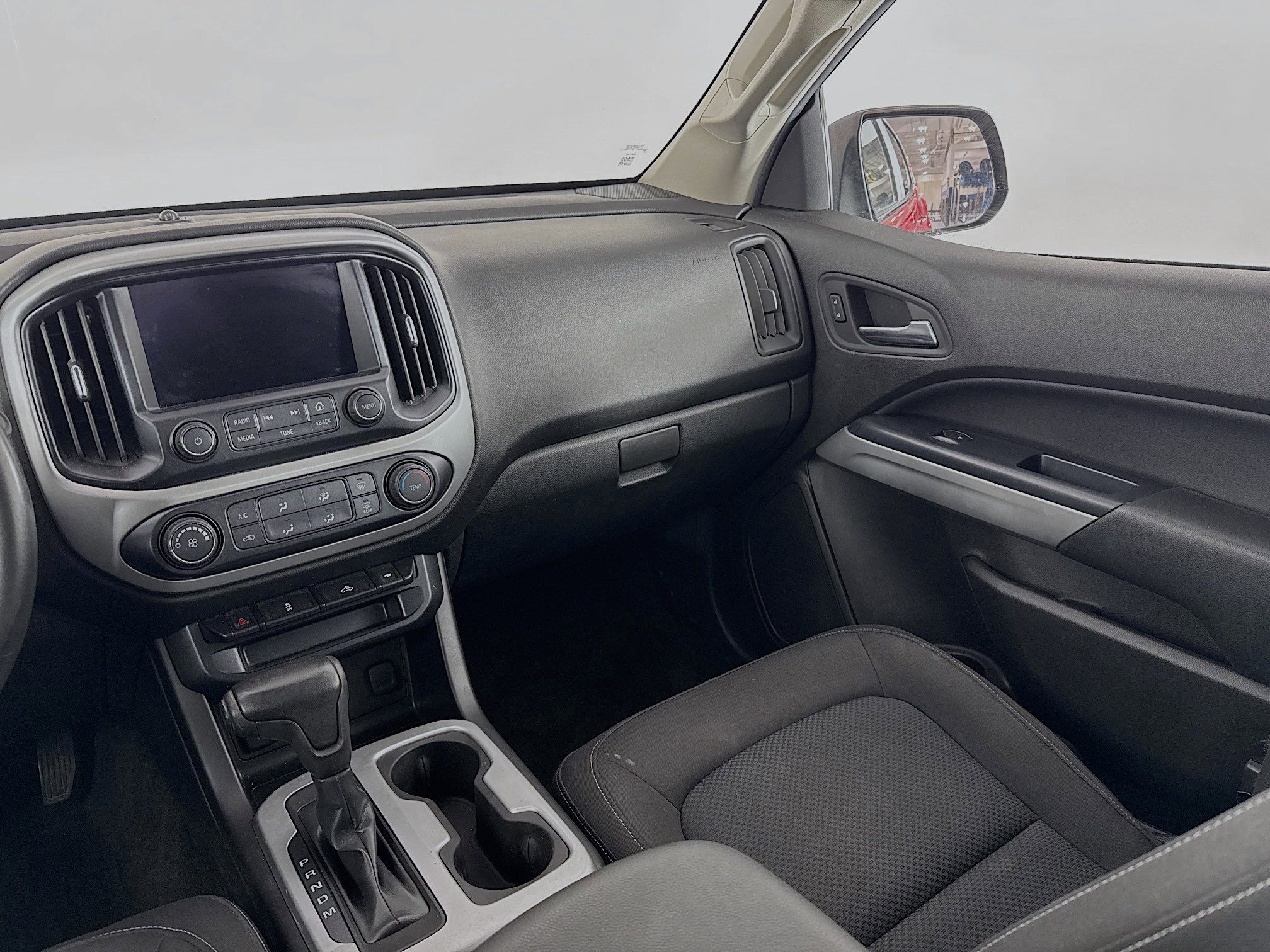 Used 2015 Chevrolet Colorado LT w/ LT Convenience Package image 21