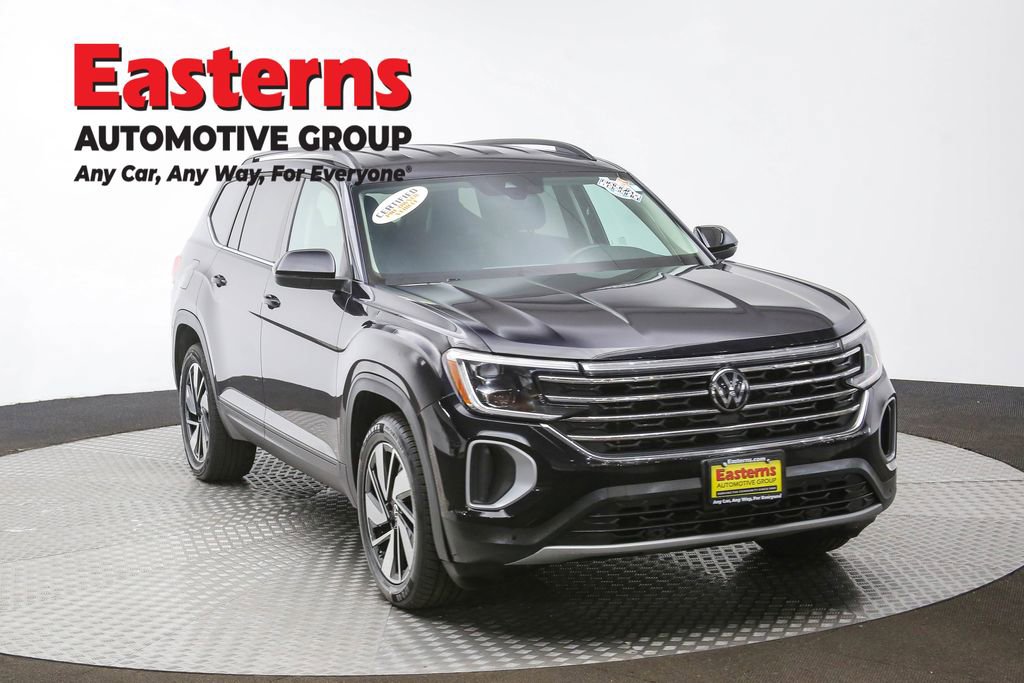 Used 2024 Volkswagen Atlas SE image 3