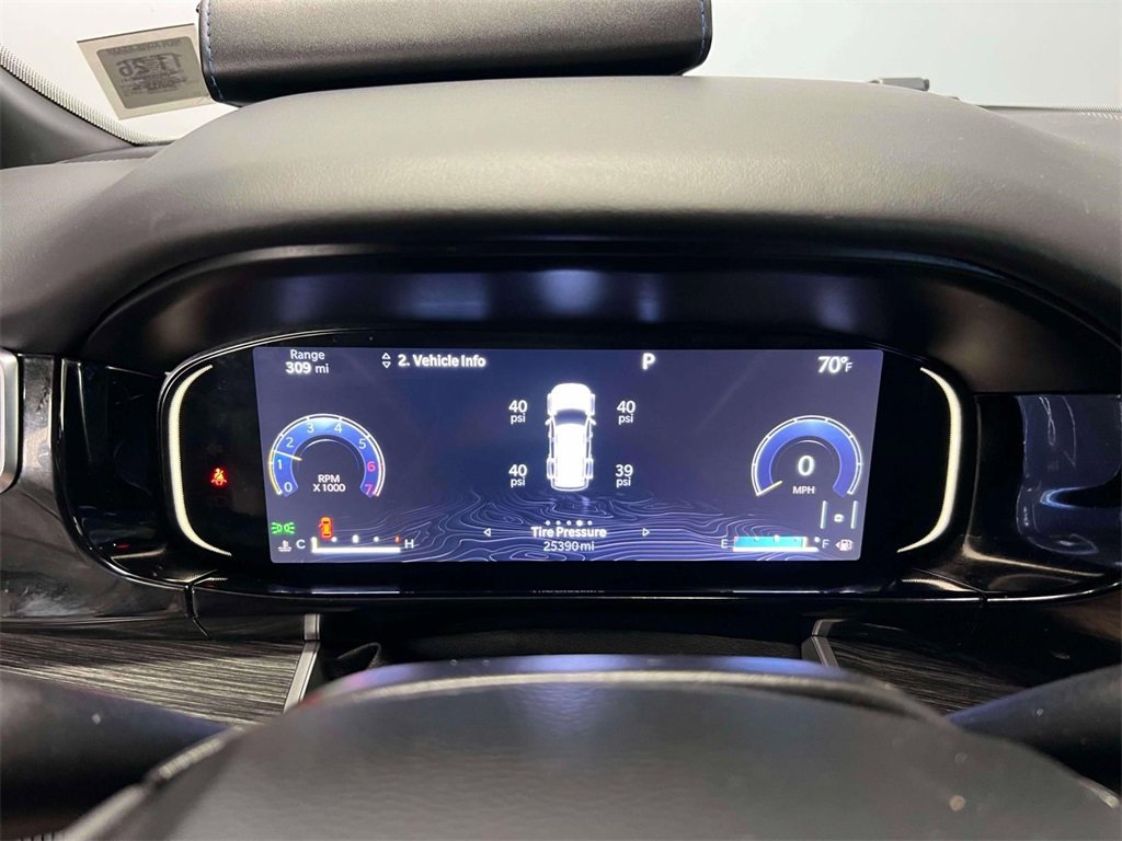 Used 2022 Jeep Wagoneer Series II w/ Premium Group I image 27