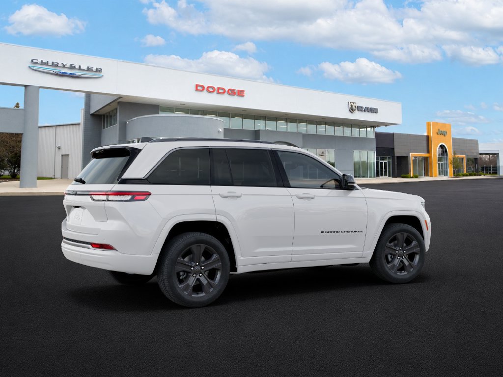 New 2027 Jeep Grand Cherokee Limited AWD/4WD image 4
