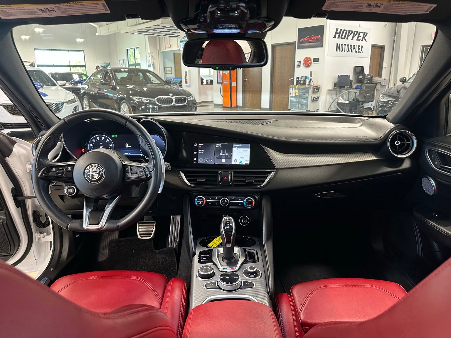 Used 2024 Alfa Romeo Giulia Veloce image 15