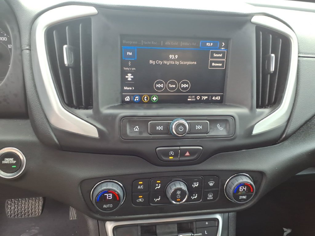 Used 2024 GMC Terrain SLE w/ Driver Convenience Package FWD image 9