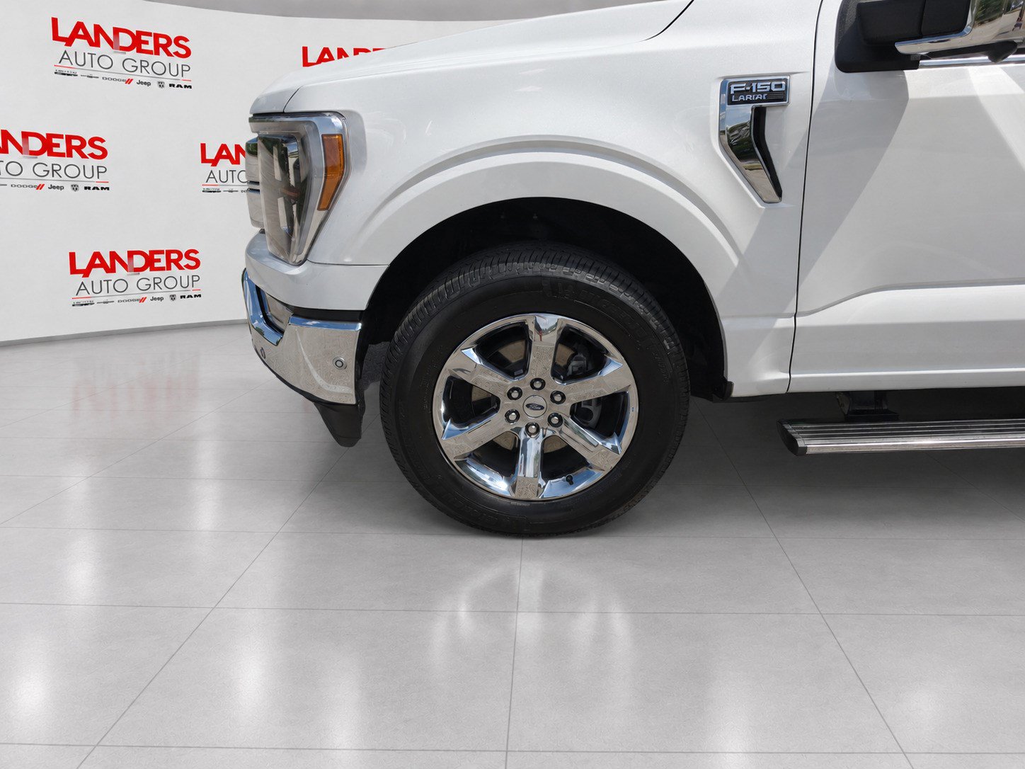 Used 2023 Ford F150 Lariat w/ Equipment Group 502A High AWD/4WD image 9