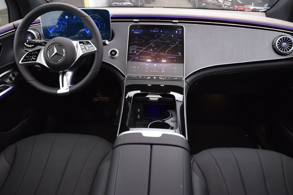 New 2027 Mercedes-Benz EQE 320 4MATIC SUV image 20
