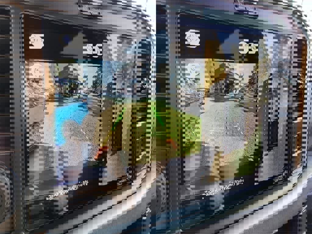 New 2025 Ford F250 Platinum image 24