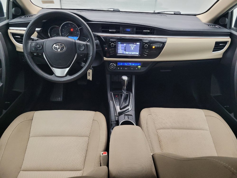 Used 2015 Toyota Corolla LE FWD image 22