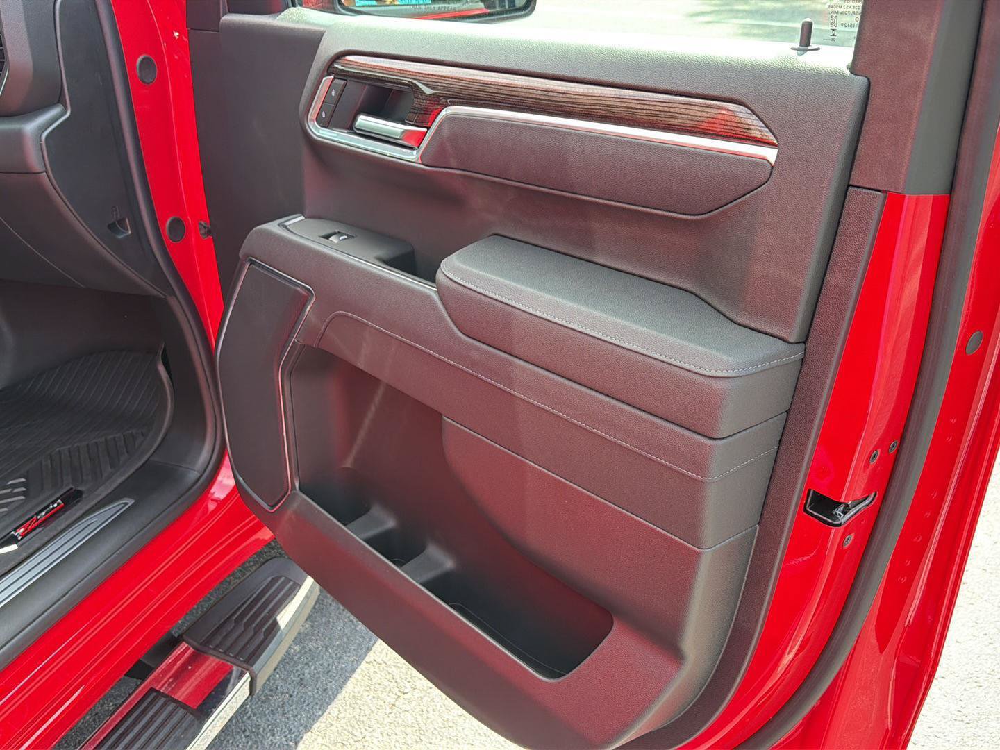 New 2026 Chevrolet Silverado 1500 LT AWD/4WD image 14