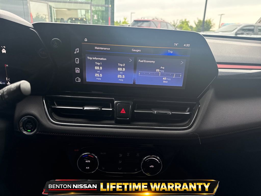 Used 2026 Chevrolet TrailBlazer RS w/ Convenience Package FWD image 17