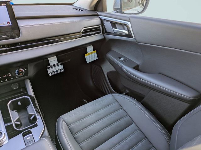 New 2026 Mitsubishi Outlander SE image 19