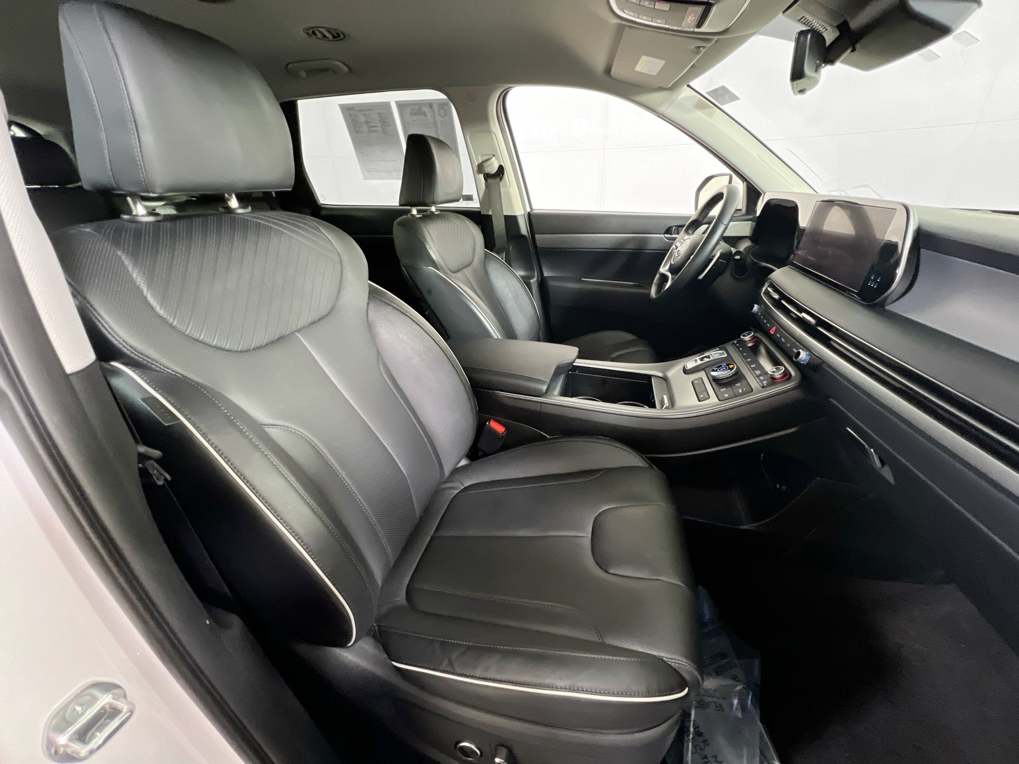Used 2023 Hyundai Palisade SEL w/ Cargo Package AWD/4WD image 29