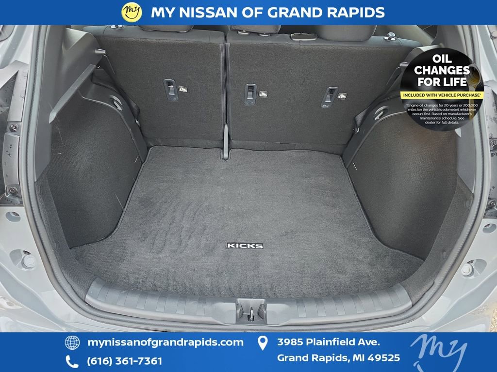 Used 2024 Nissan Kicks SV image 26