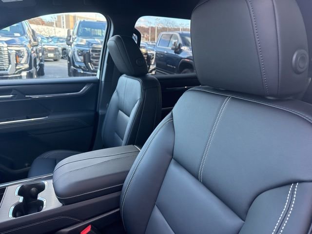 New 2026 GMC Acadia Elevation w/ Elevation Premium Package image 14