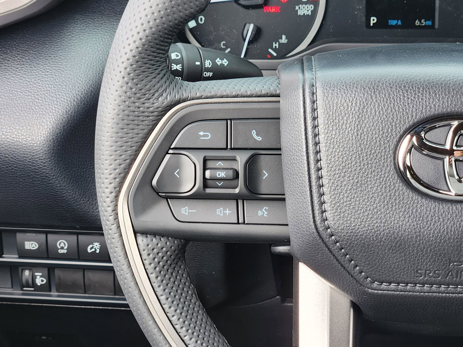 New 2026 Toyota Tundra SR5 w/ TRD Off-Road Premium Package image 24