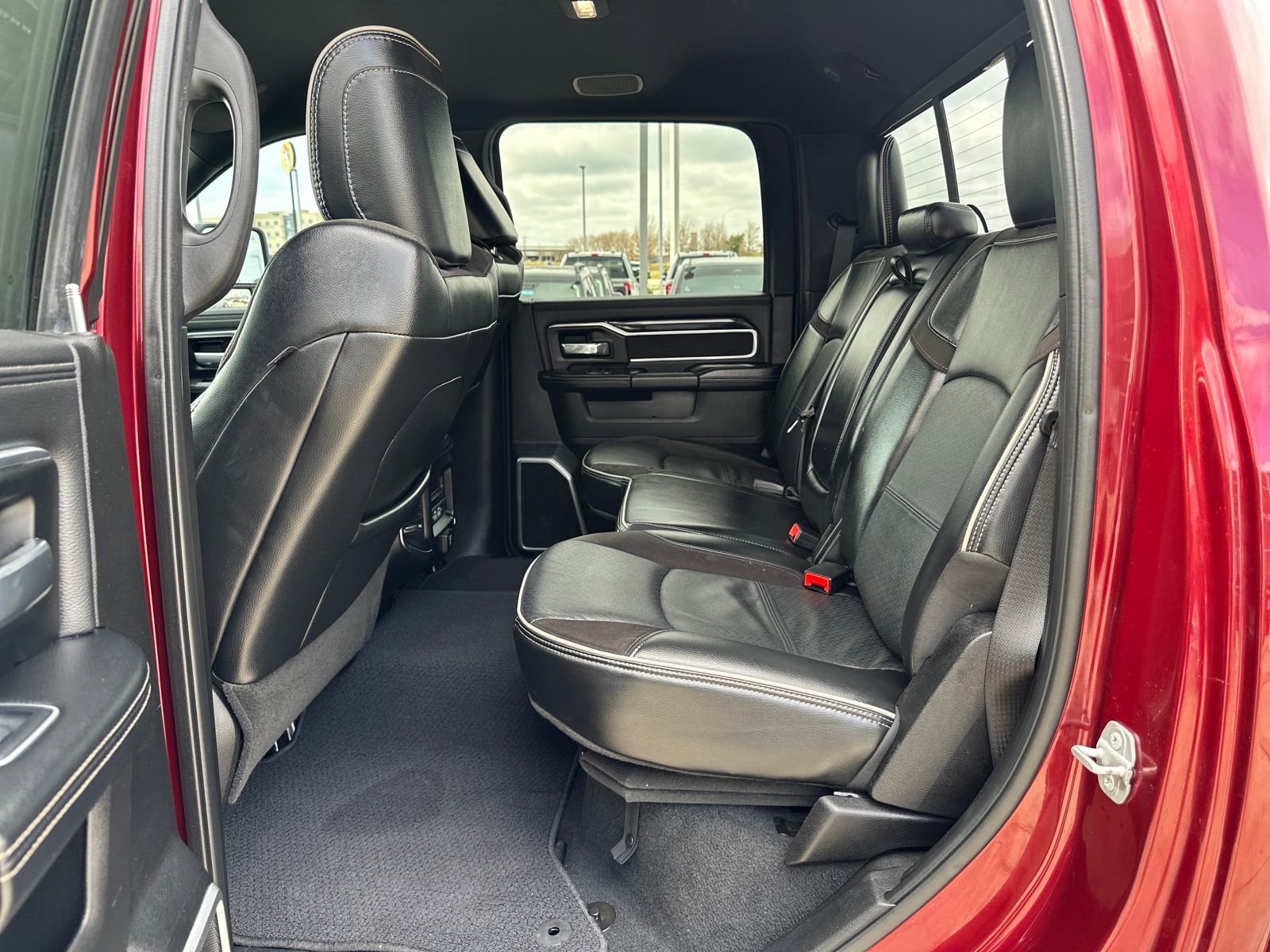 Used 2023 RAM 2500 Laramie w/ Night Edition image 26