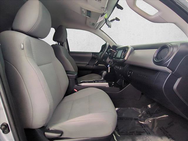 Used 2016 Toyota Tacoma SR5 w/ Towing Package RWD image 23