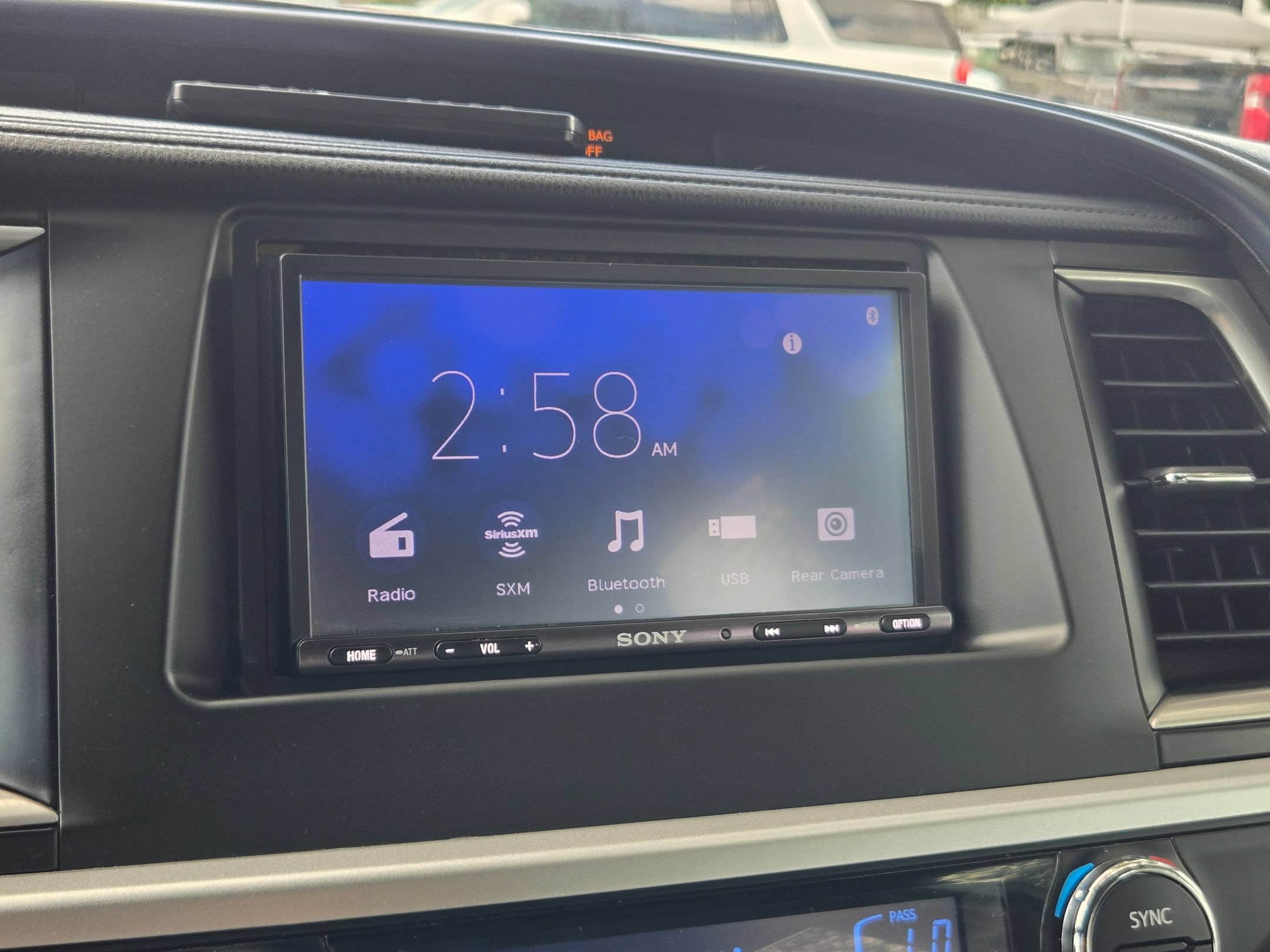 Used 2018 Toyota Highlander Limited w/ Carpet Mat Package (TMS) AWD/4WD image 15