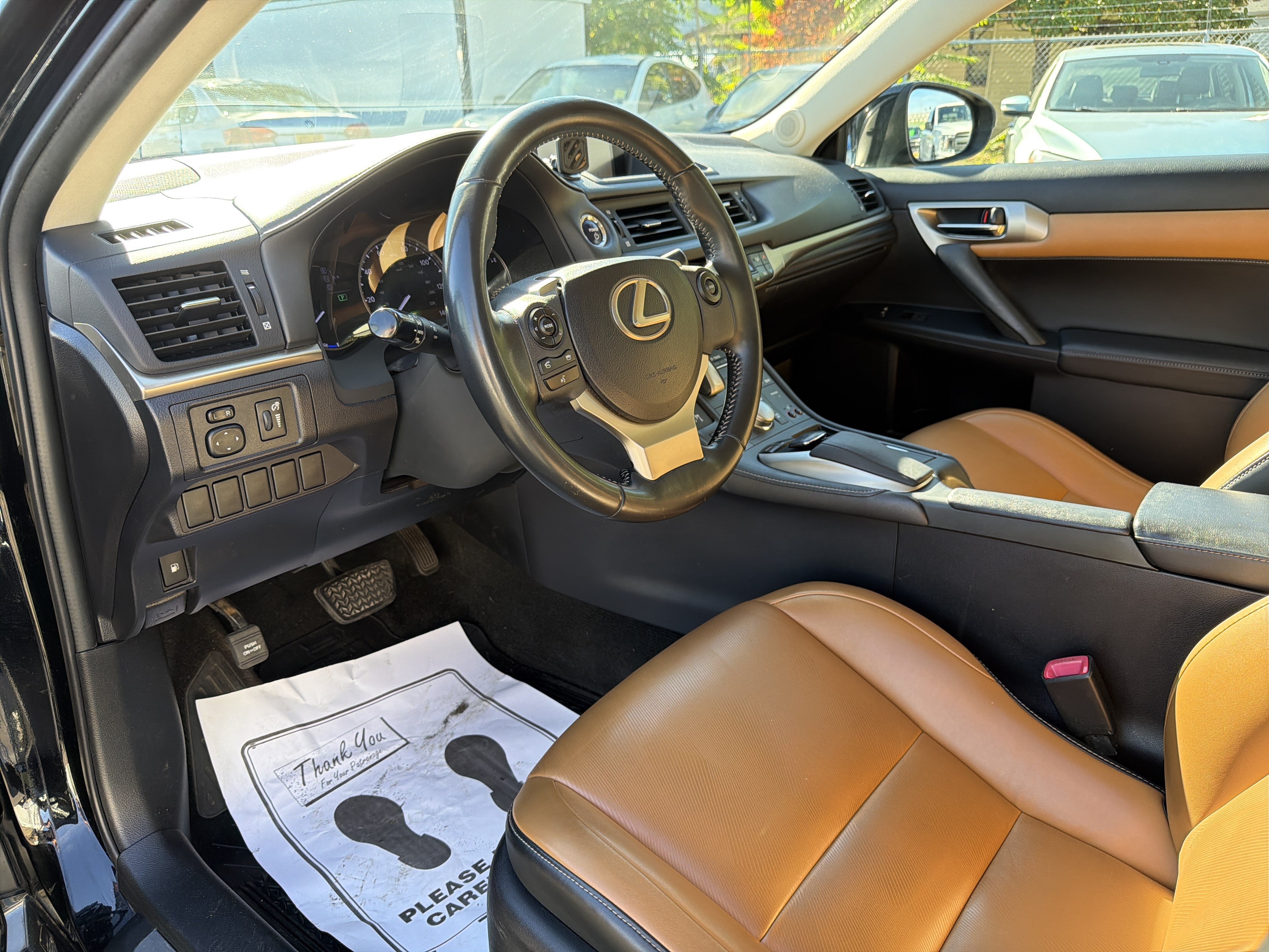 Used 2014 Lexus CT 200h FWD image 7