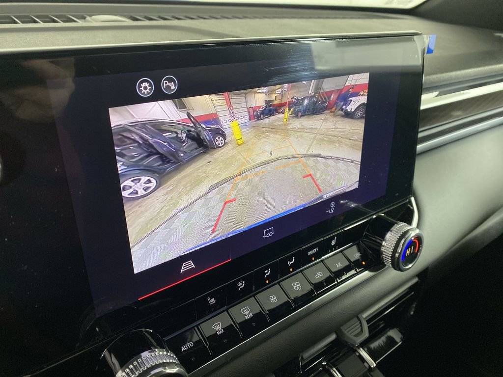 New 2026 GMC Canyon Elevation w/ Convenience Package image 17