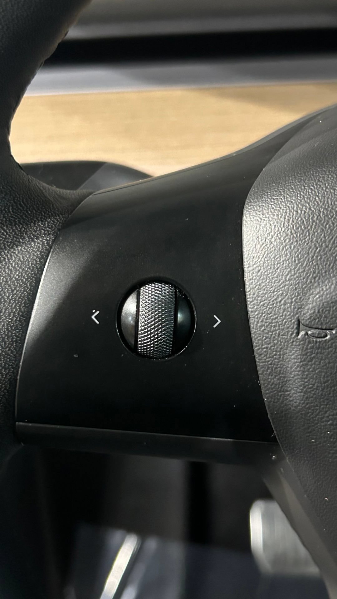 Used 2022 Tesla Model Y Long Range AWD/4WD image 64