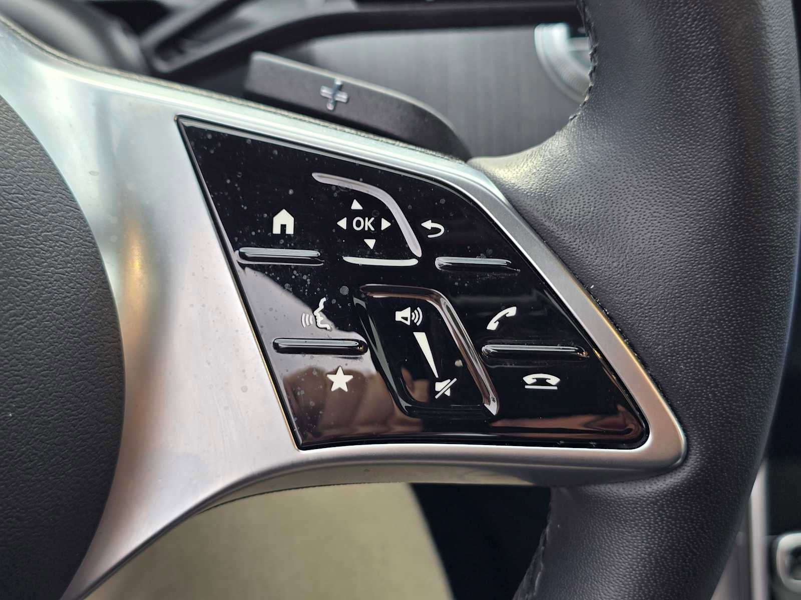 Used 2025 Mercedes-Benz C 300 C 300 image 37