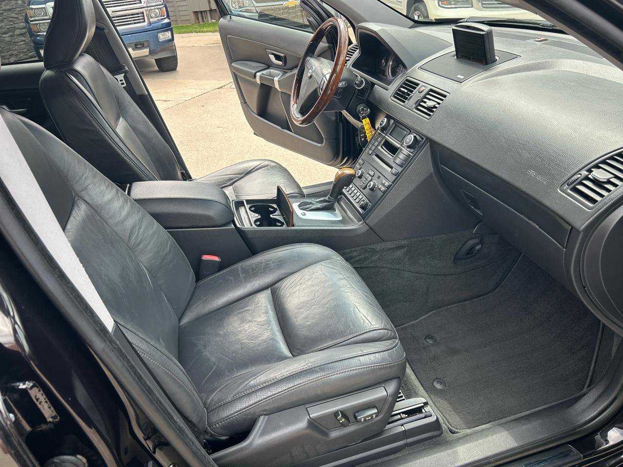 Used 2010 Volvo XC90 V8 AWD/4WD image 18