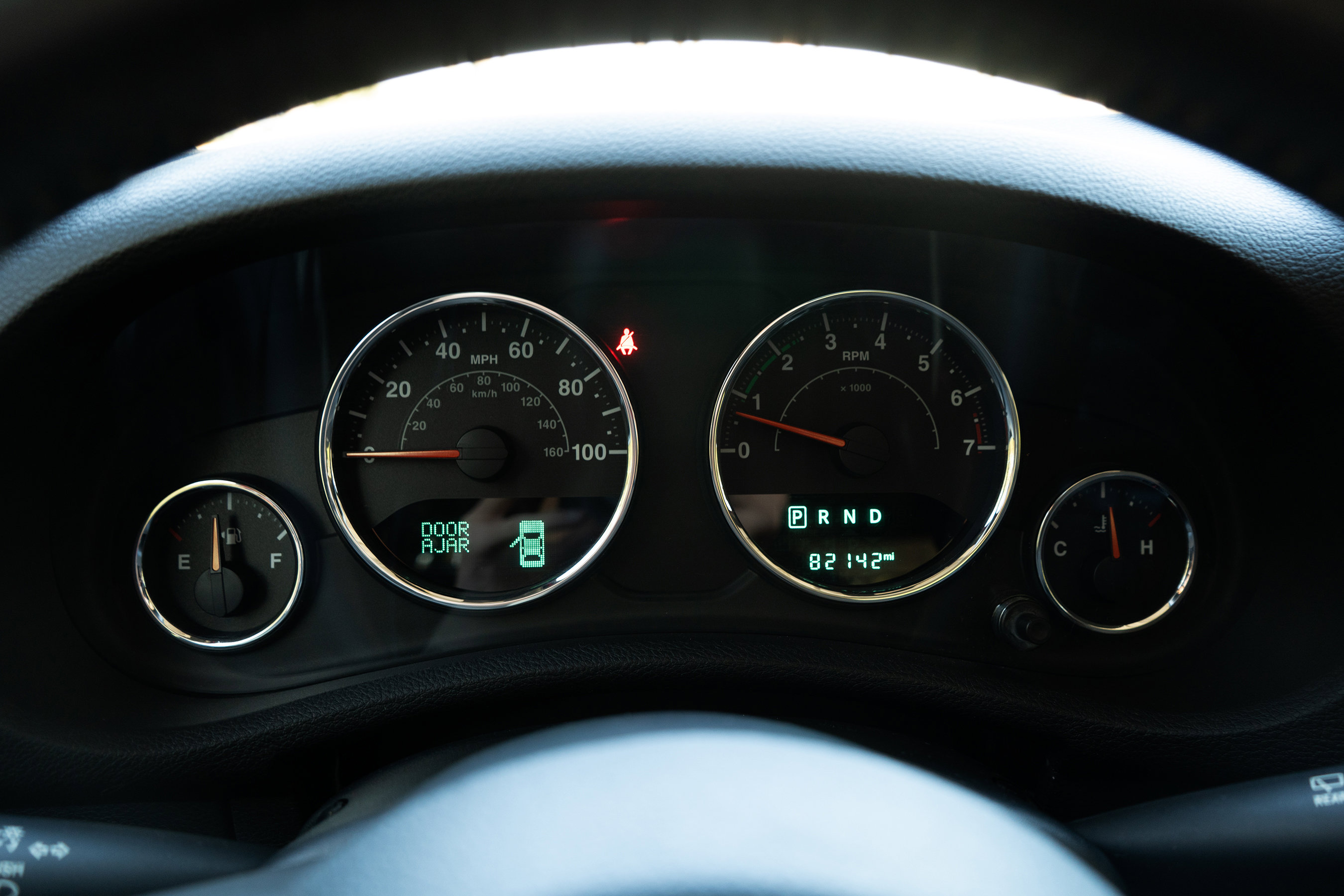 Used 2017 Jeep Wrangler Unlimited Sahara w/ Max Tow Package image 26