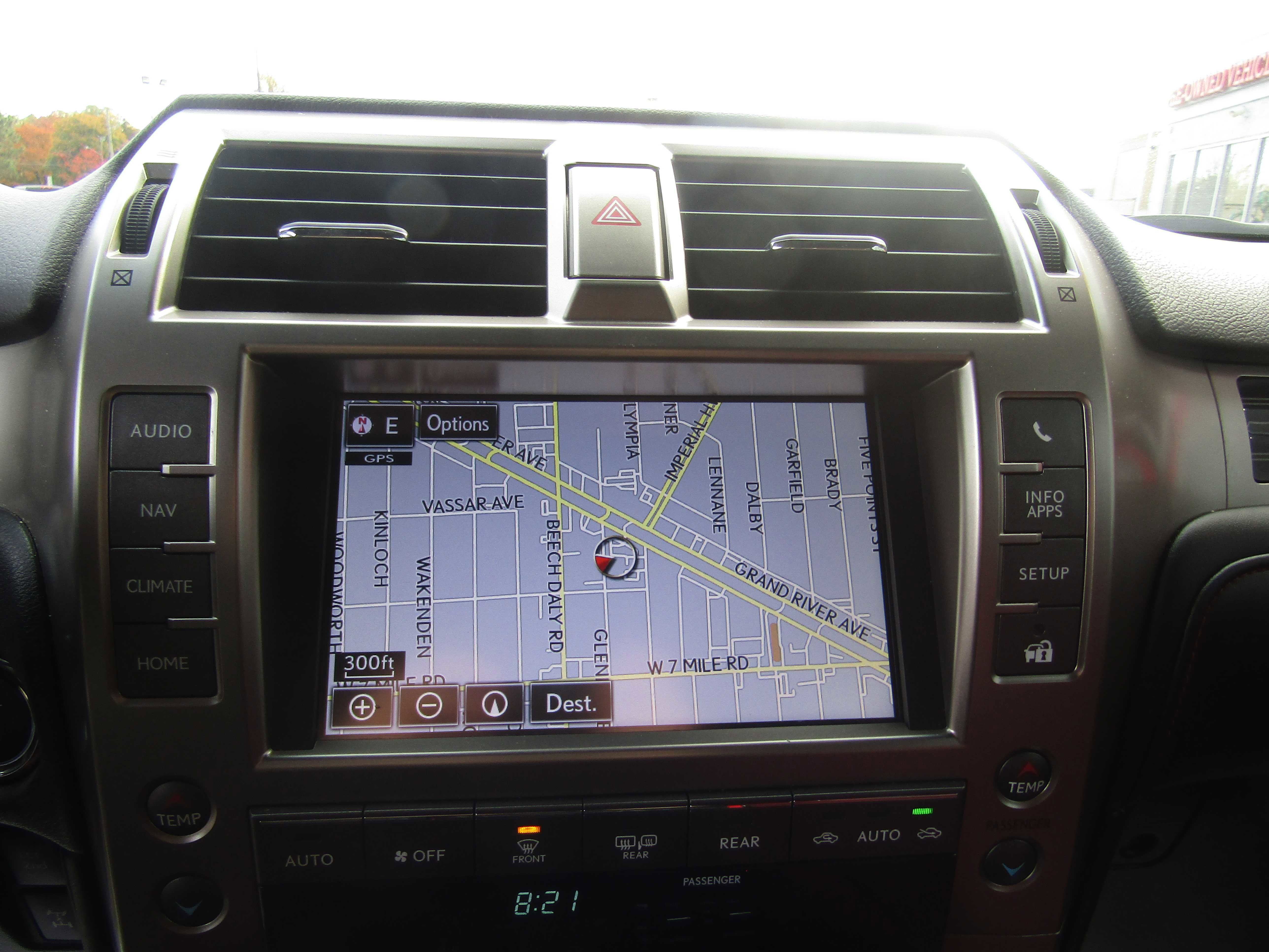 Used 2021 Lexus GX 460 Premium w/ Premium Package image 14