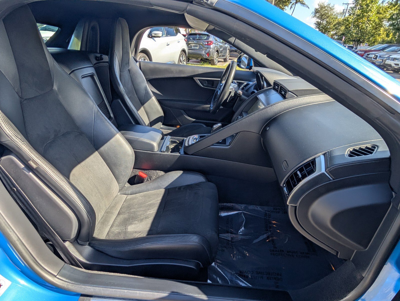 Used 2020 Jaguar F-TYPE Convertible image 15