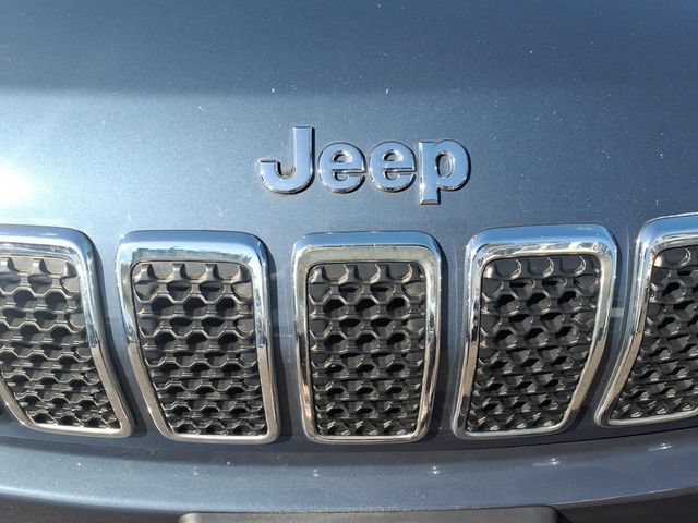 Certified 2020 Jeep Cherokee Latitude Plus w/ Cold Weather Group AWD/4WD image 9