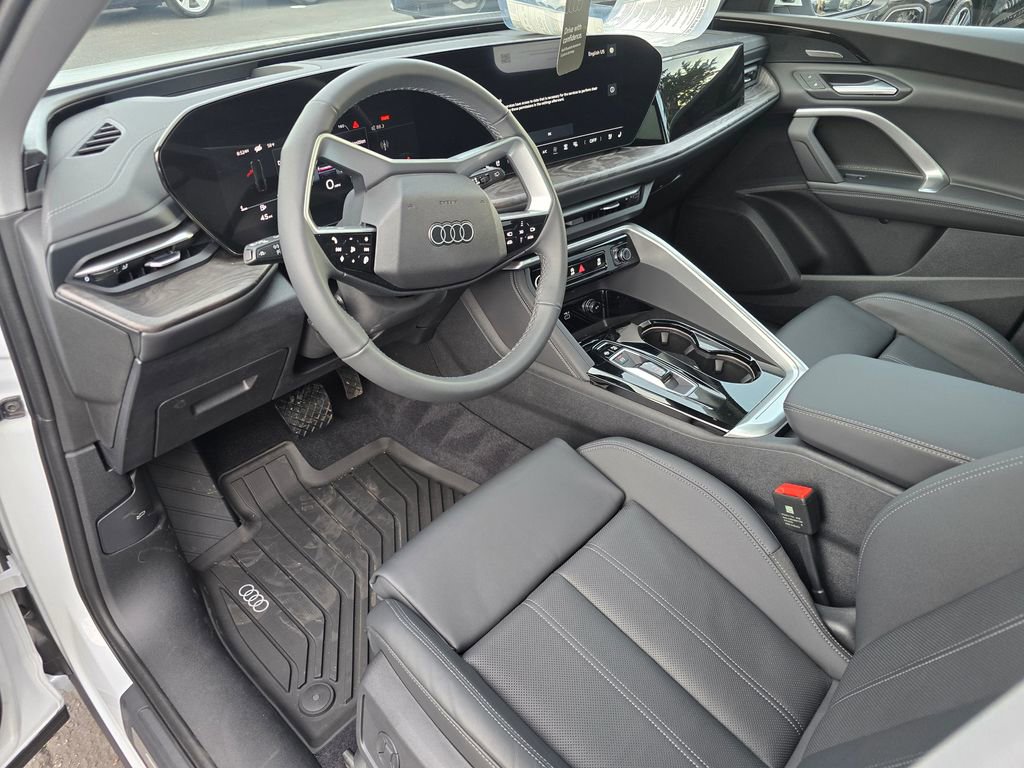 Used 2025 Audi Q5 Premium Plus AWD/4WD image 11