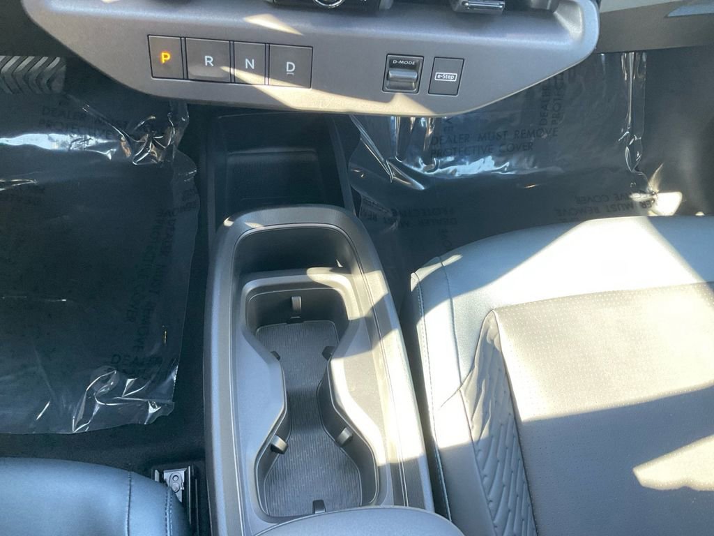 New 2026 Nissan Leaf Platinum+ w/ Cargo Package (Platinum+) image 22