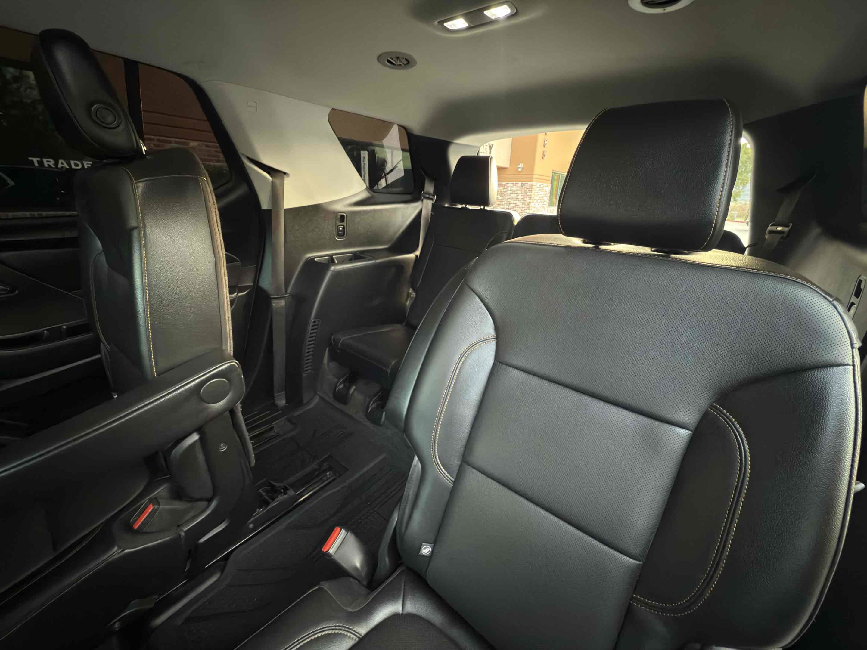 Used 2018 Chevrolet Traverse Premier w/ LPO, Black Accent Package image 64