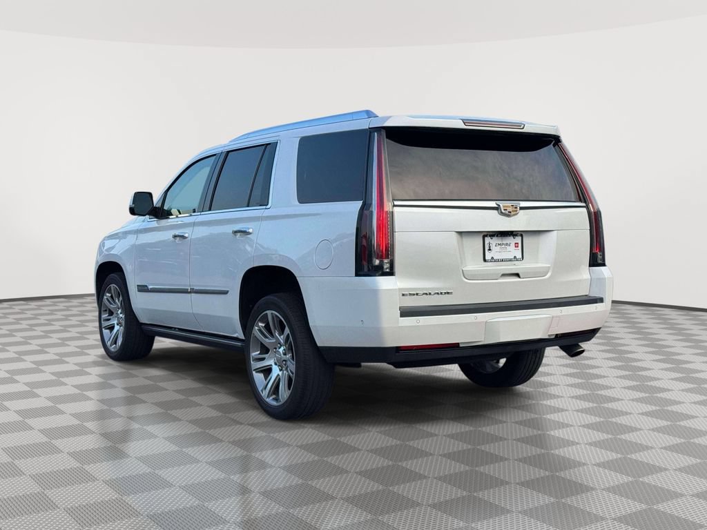 Used 2018 Cadillac Escalade Premium Luxury AWD/4WD image 5