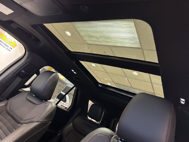 New 2027 Ford Explorer ST-Line w/ Premium Package AWD/4WD image 4