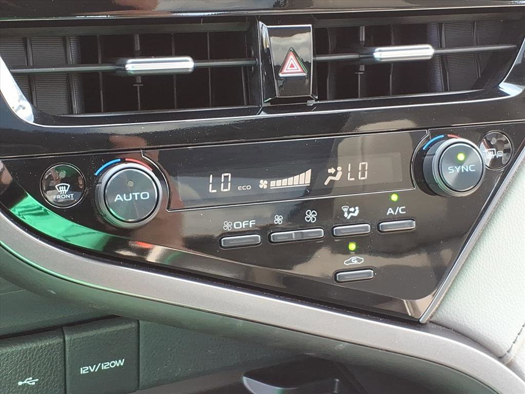 Used 2023 Toyota Camry XSE w/ Navigation Package image 25