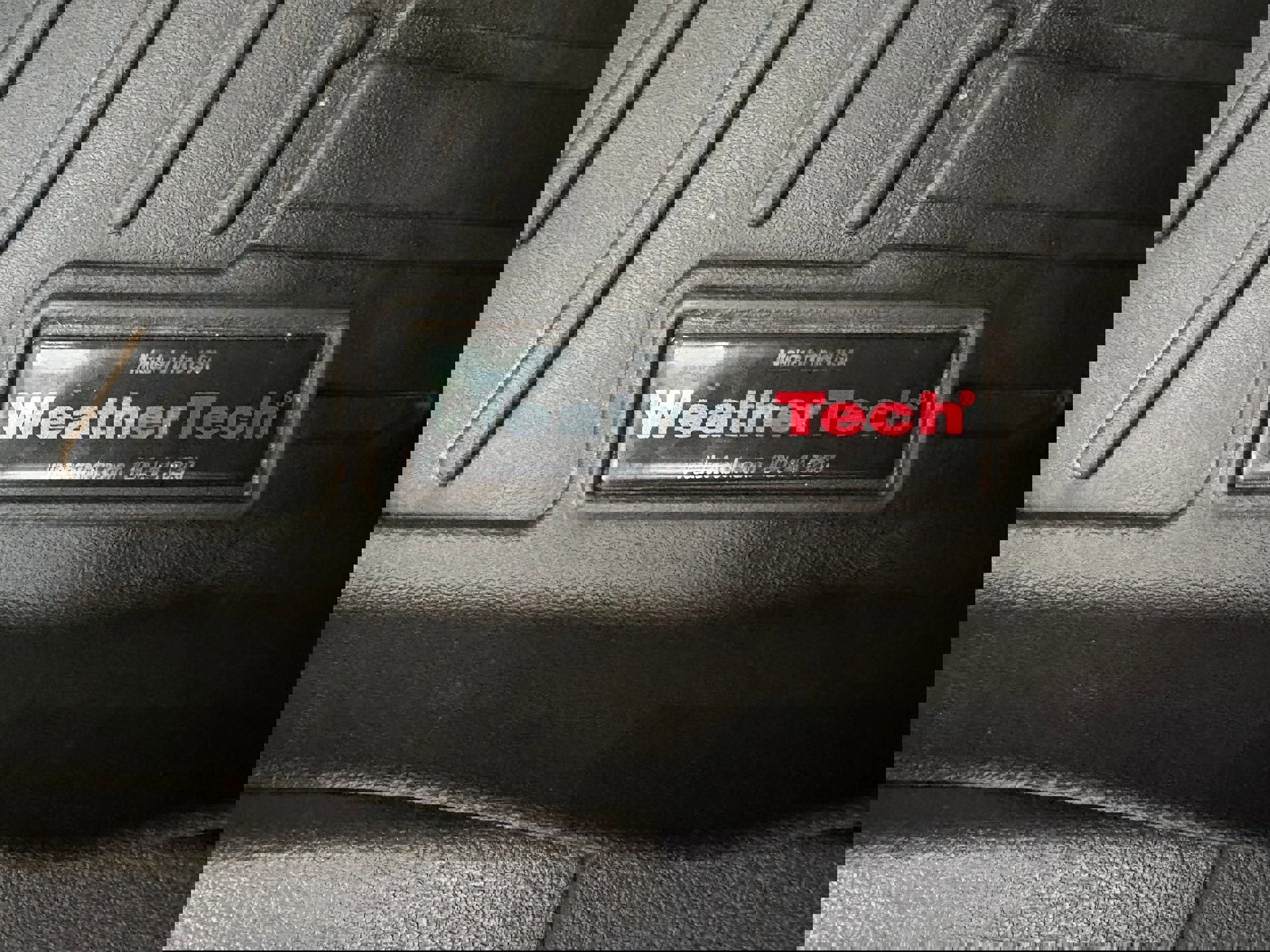 Used 2017 Ford Escape Titanium image 28