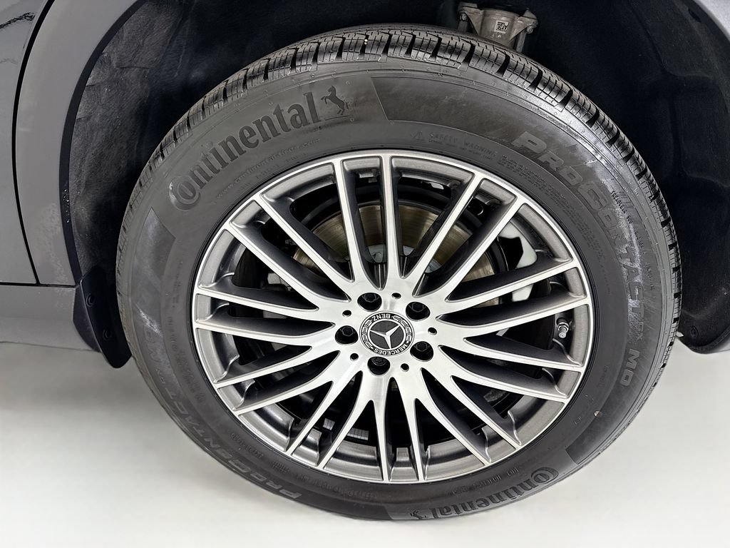 Used 2026 Mercedes-Benz GLC 300 image 30