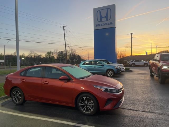 Used 2024 Kia Forte LXS image 5