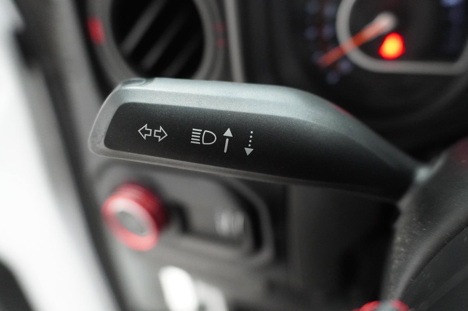 Used 2024 Jeep Wrangler Unlimited Rubicon AWD/4WD image 19