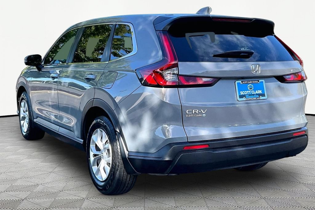 Used 2025 Honda CR-V LX image 5