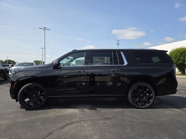 New 2026 Chevrolet Suburban High Country AWD/4WD image 16