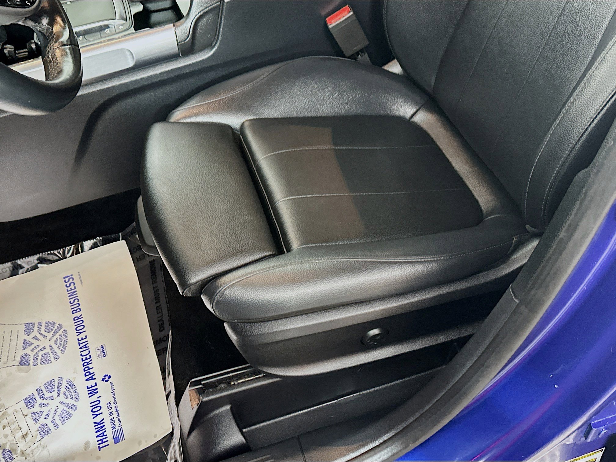 Certified 2021 Mercedes-Benz GLB 250 4MATIC image 20