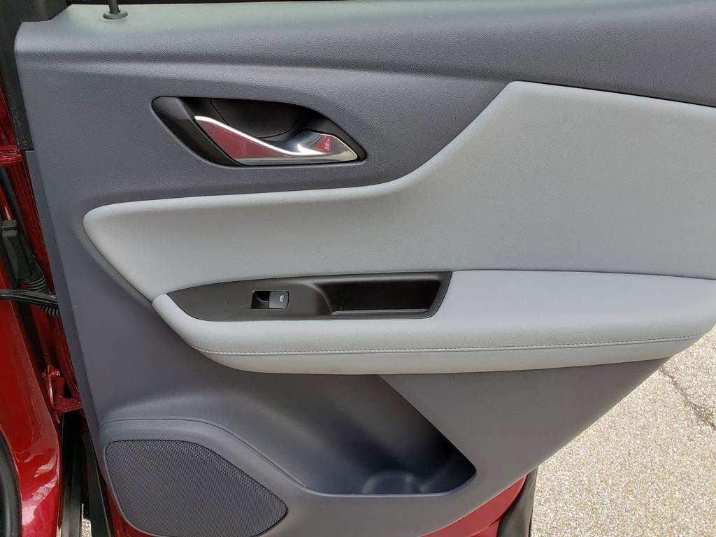 Used 2019 Chevrolet Blazer LT image 16
