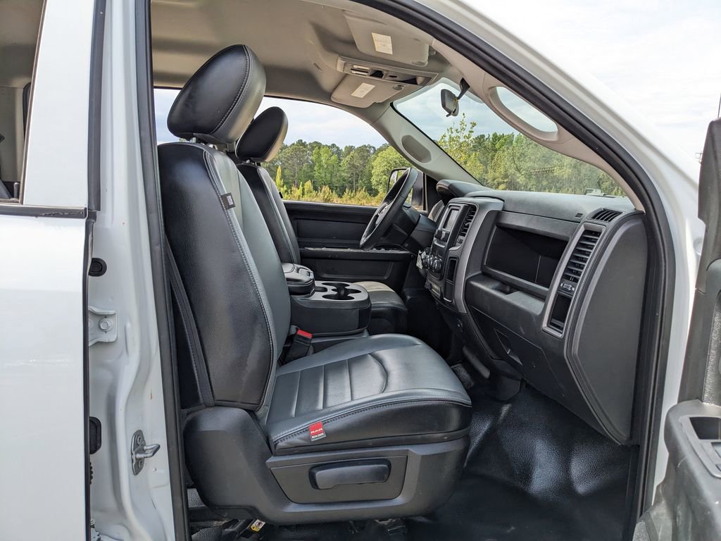 Used 2022 RAM 1500 Tradesman w/ Chrome Appearance Group AWD/4WD image 40