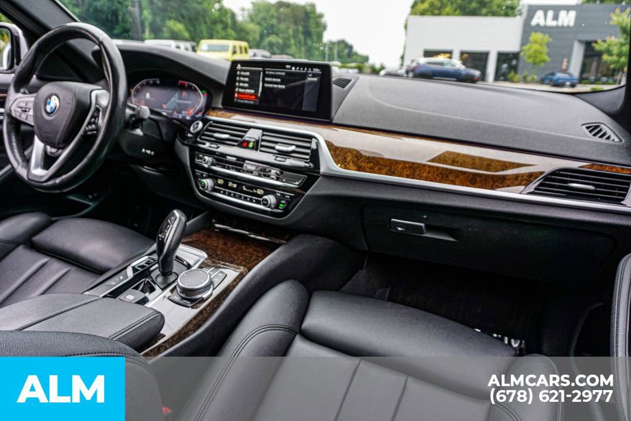 Used 2020 BMW 530i xDrive w/ Premium Package AWD/4WD image 24