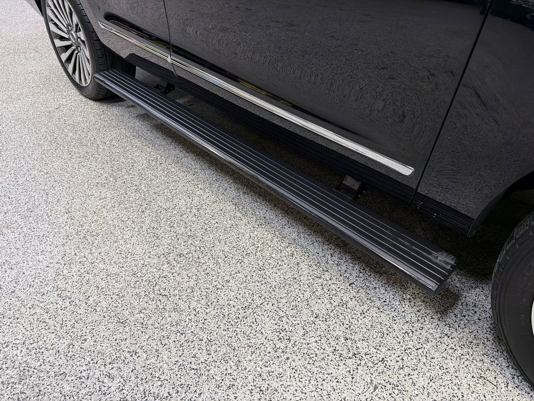 Used 2019 Lincoln Navigator Reserve AWD/4WD image 47