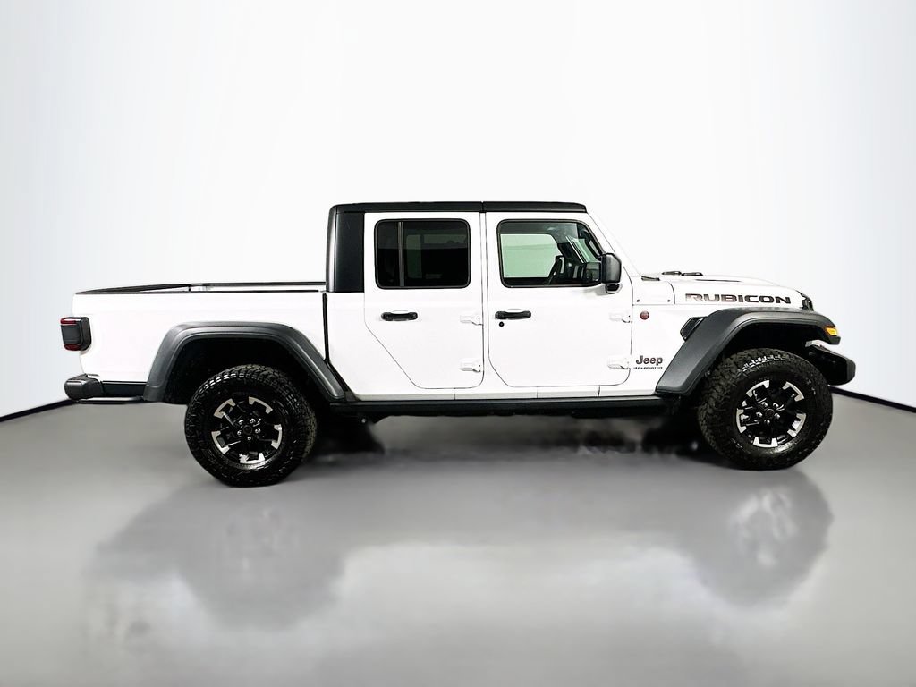 Used 2026 Jeep Gladiator Rubicon w/ Steel Power Dome Hood Package AWD/4WD image 7